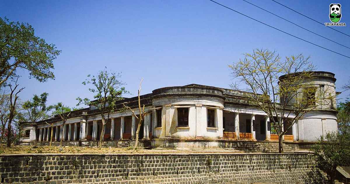 Kaliadeh Palace