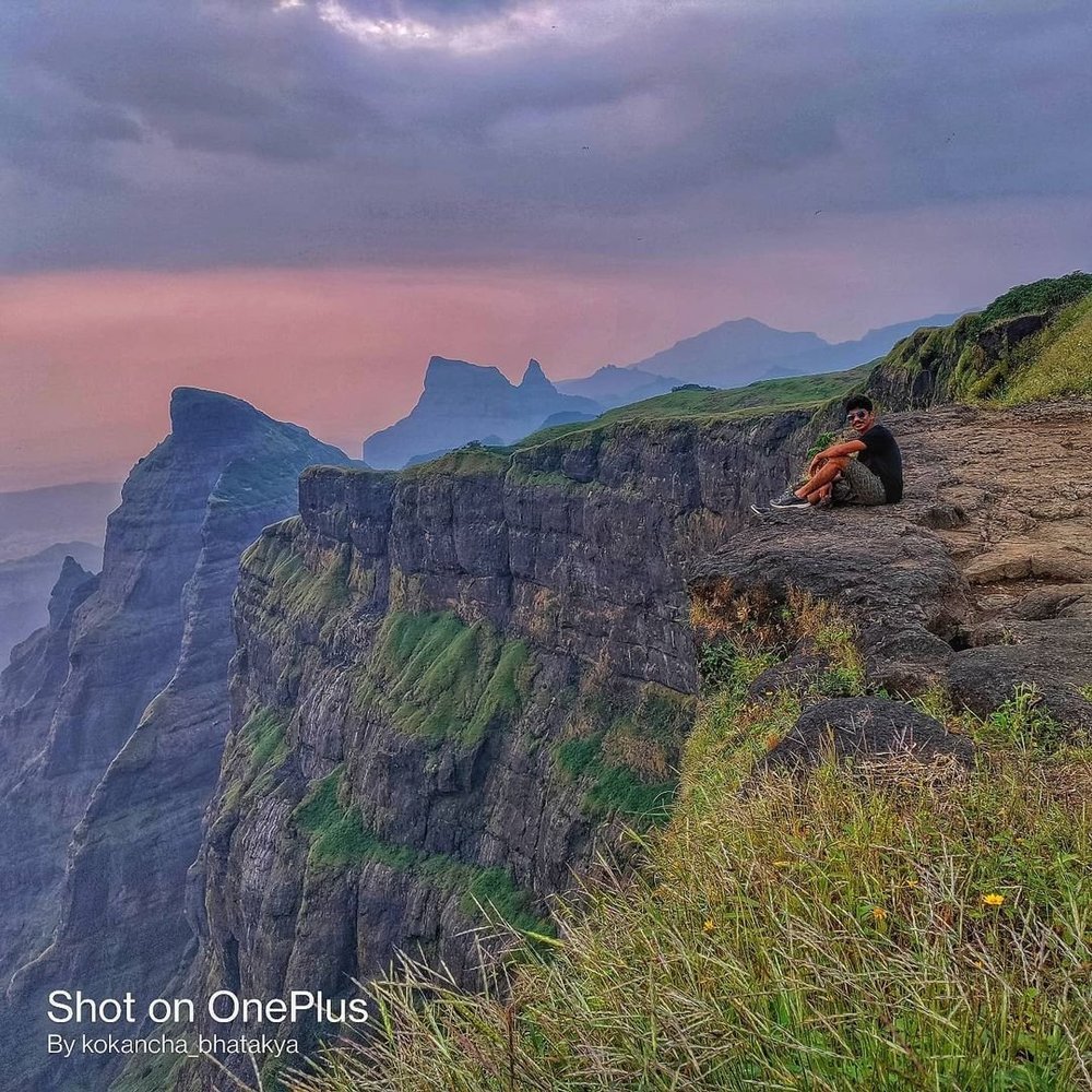 Harishchandragad Sunset Trekpanda Tours
